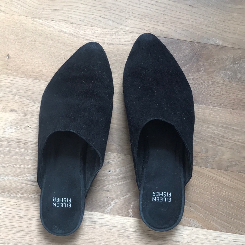 Eileen Fisher slip on black suede flats | 7 1/2